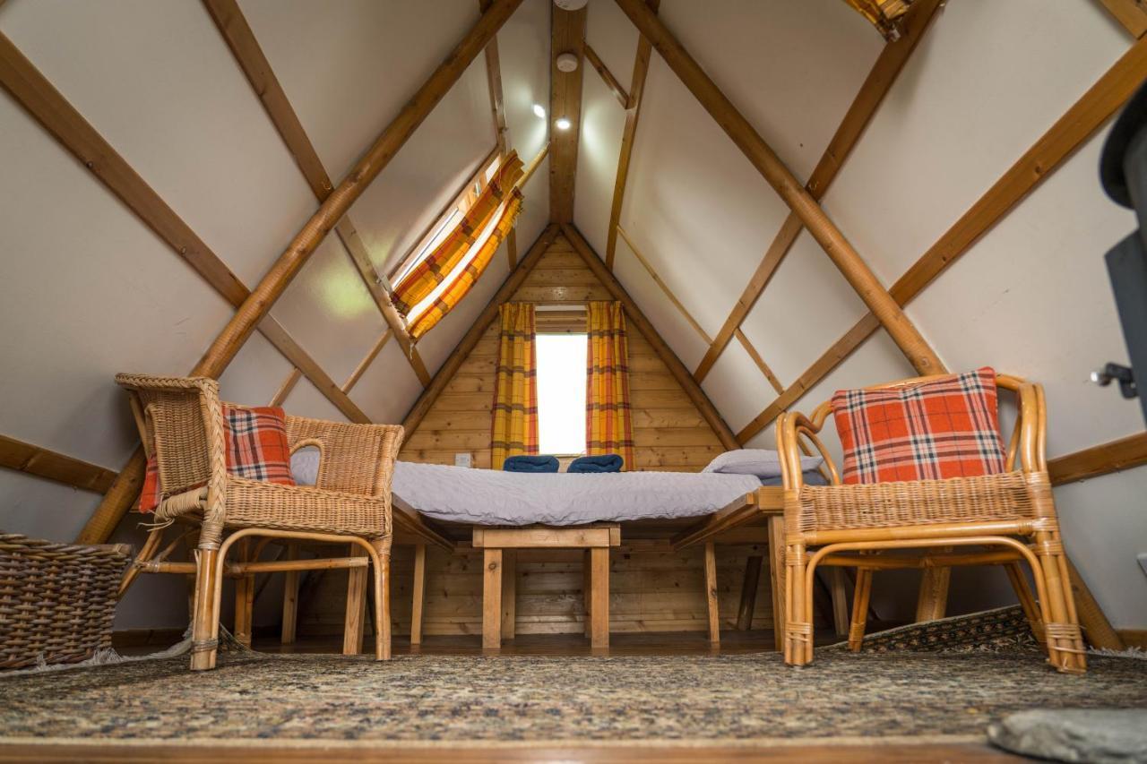 Shepherd'S Loch Glamping Turriff Exterior photo
