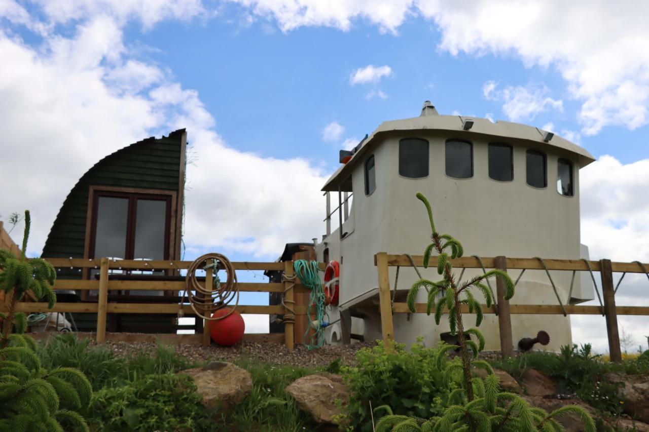 Shepherd'S Loch Glamping Turriff Exterior photo